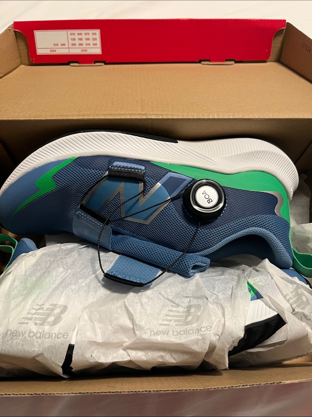 New balance dynasoft reveal v4 BOA